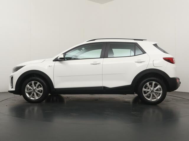 KIA Stonic 1.0 T-GDi MHEV DynamicLine - Navigatie - Achteruitrijcamera - Trekhaak - Apple Carplay/Android Auto - Fabrieksgarantie t/m 27-09-20230