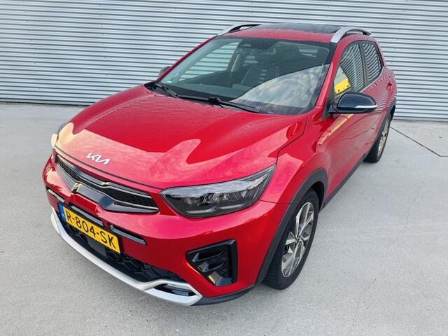 KIA Stonic 1.0 T-GDi MHEV GT-PlusLine 11-2022 | NW geleverd & onderhouden | Sunroof | Stoere Stonic