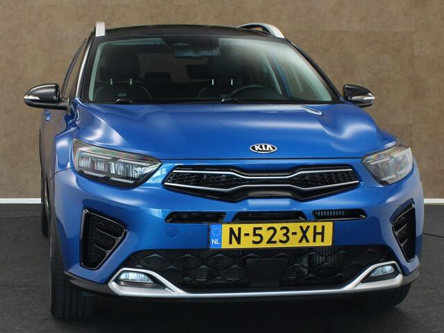 KIA Stonic 1.0 T-GDi MHEV GT-Line - VOORSTOELEN VERWARMD - HYBRIDE AANDRIJVING - STUURWIEL VERWARMD - DODEHOEKDETECTIE - PARKEERSENSOREN ACHTER - ACHTERUITRIJCAMERA - CRUISE CONTROL - APPLE CARPLAY/ANDROID AUTO - NAVIGATIESYSTEEM FULL-MAP