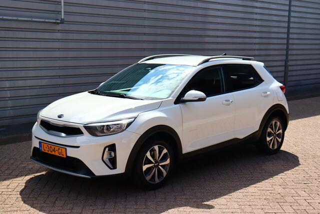 KIA Stonic 1.0 T-GDi MHEV DynamicPlusLine O.a: Trekhaak, PDC, Camera, Navi, Clima, Carplay, Etc. All-in prijs!