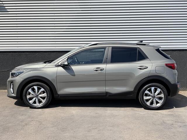 KIA Stonic 1.0 T-GDi MHEV DynamicPlusLine Nieuw geleverd, 1e eign. Navigatie, Privacy glass, Smart Key, Cruise control, Climate control