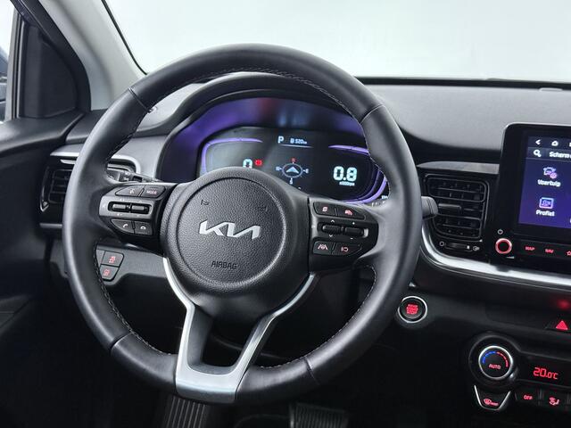 KIA Stonic 1.0 T-GDi MHEV DynamicPlusLine Stoelverwarming | Stuurverwarming | Navigatie | Camera