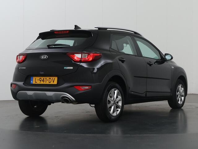 KIA Stonic 1.0 T-GDi MHEV DynamicLine | Navigatie | Parkeercamera | Apple Carplay/Android Auto | Climate Control | Cruise control |