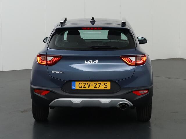 KIA Stonic 1.0 T-GDi MHEV DynamicLine | Navigatie | Cruise Control | Achteruitrijcamera | Climate Control | lichtmetalen velgen |