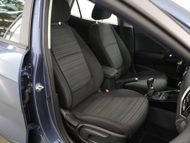 KIA Stonic 1.0 T-GDi MHEV DynamicLine | Navigatie | Cruise Control | Achteruitrijcamera | Climate Control | lichtmetalen velgen |