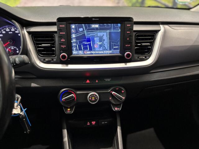 KIA Stonic 1.2 MPi ComfortPlusLine Navigator | Navigatie | Achteruitrijcamera | Cruise Control | Apple CarPlay / Android Auto |