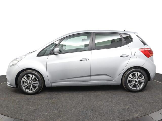 KIA VENGA 1.4 CVVT Edition - Cruise Control - Lichtmetalen Velgen - Climate Control - Elektrisch Glazen Panoramadak - Bovag Garantie