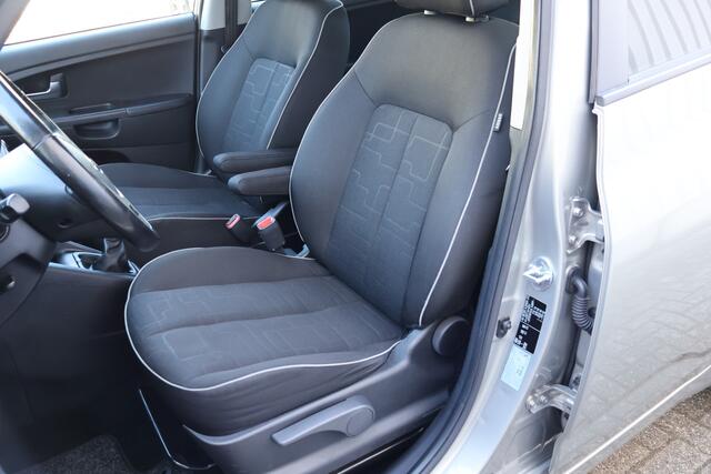 KIA VENGA 1.4 CVVT ExecutiveLine | AllSeason | Trekhaak |