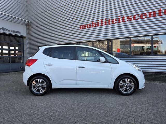 KIA VENGA 1.6 CVVT 125pk A/T DynamicPlusLine | Navi | Stoel verw.
