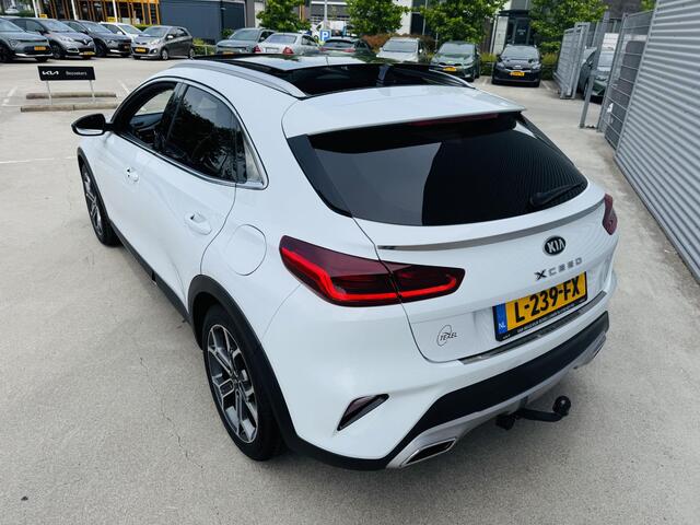 KIA Xceed 1.5 T-GDI MHEV ExecutiveLine NW Staat ! | Trekhaak | All seasons | Auto rijdt momenteel informeer voor aanwezigheid | kmstand kan iets variëren !