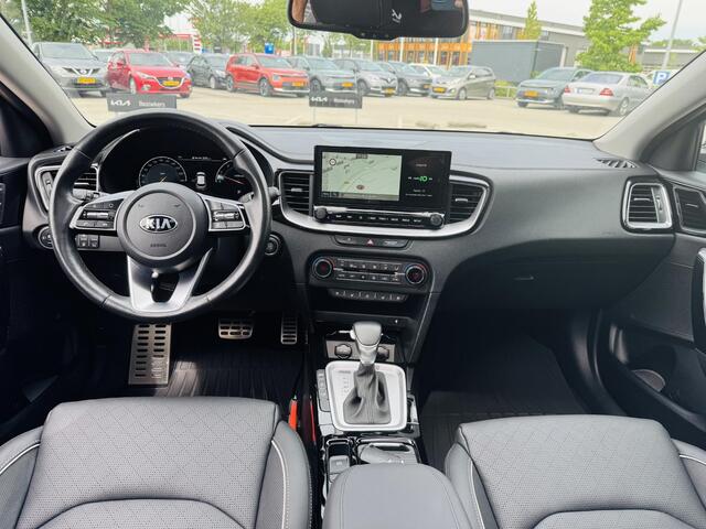 KIA Xceed 1.5 T-GDI MHEV ExecutiveLine NW Staat ! | Trekhaak | All seasons | Auto rijdt momenteel informeer voor aanwezigheid | kmstand kan iets variëren !