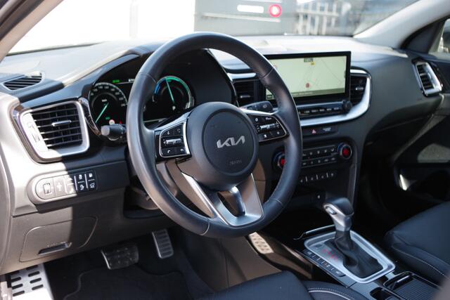 KIA Xceed 1.6 GDi PHEV ExecutiveLine 140 PK, Leder, Stoelverwarming & -Koeling, Adap. Cruise Control