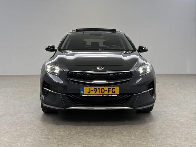 KIA Xceed 1.6 GDi PHEV ExecutiveLine Pano ACC LED Camera Carplay Clima Leder Trekhaak Virtual Navi PDC 18"LMV