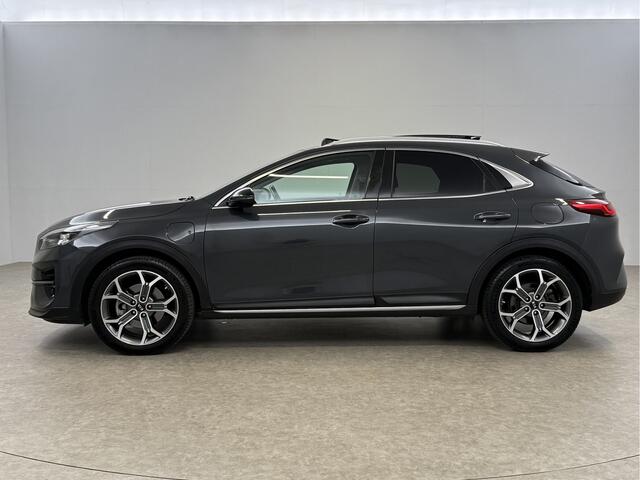 KIA Xceed 1.6 GDi PHEV ExecutiveLine Pano ACC LED Camera Carplay Clima Leder Trekhaak Virtual Navi PDC 18"LMV