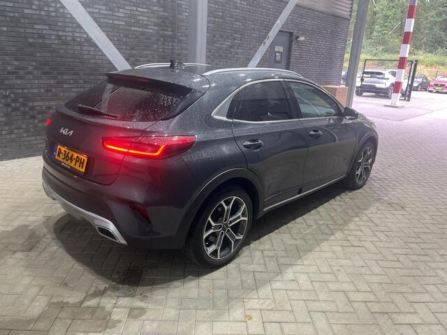 KIA Xceed 1.6 GDi PHEV ExecutiveLine | Panoramadak | Stoelverwarming+Ventilatie | Stuurverwarming | Getint Glas | Camera
