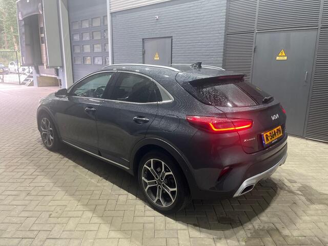KIA Xceed 1.6 GDi PHEV ExecutiveLine | Panoramadak | Stoelverwarming+Ventilatie | Stuurverwarming | Getint Glas | Camera