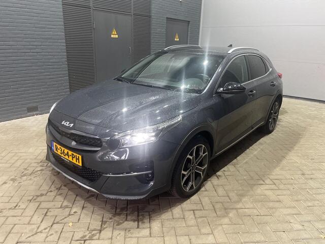 KIA Xceed 1.6 GDi PHEV ExecutiveLine | Panoramadak | Stoelverwarming+Ventilatie | Stuurverwarming | Getint Glas | Camera