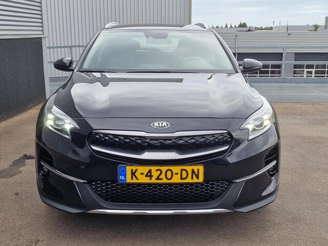 KIA Xceed 1.6 GDi PHEV DynamicLine Plug-in, Nederlandse auto, 1e eign, Trekhaak, Smart Key, Achteruitrijcamera, Dealeronderhouden, Climate control, Cruise control