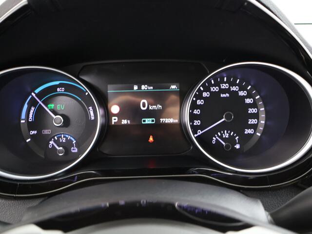 KIA Xceed 1.6 GDi PHEV DynamicPlusLine | Full map navigatie | 16'' LM velgen | Camera | Stuurwiel + stoelverwarming |