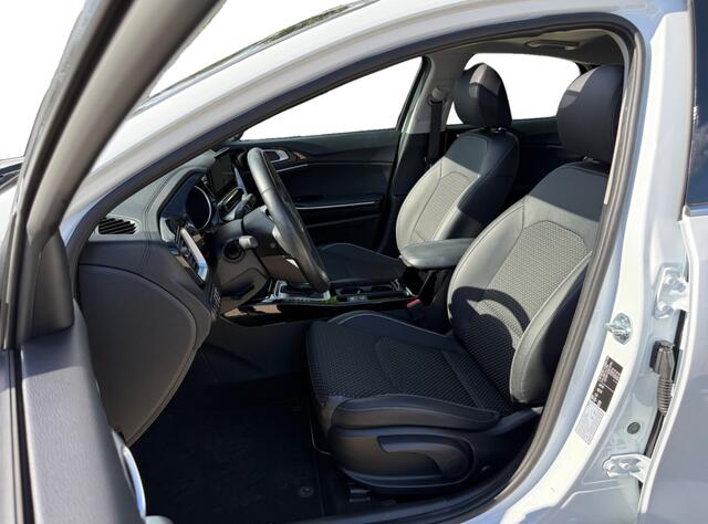 KIA Xceed 1.6 GDi PHEV DynamicPlusline I Panoramadak I 18 Inch I Navi