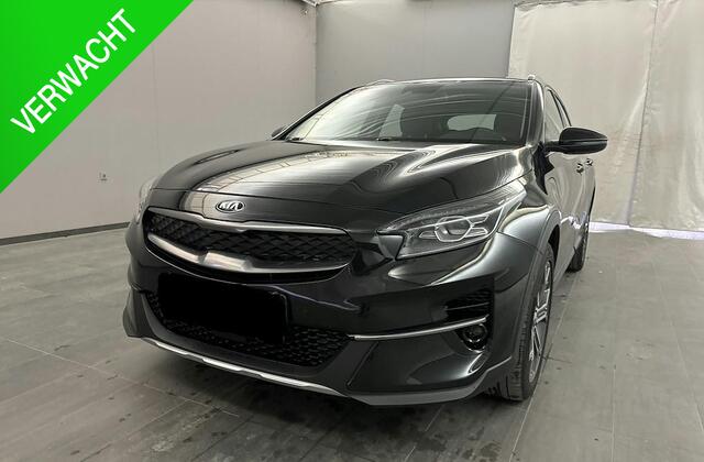 KIA Xceed 1.6 GDi PHEV DynamicPlusLine | 10 jaar garantie, Elektr. achterklep, Parkeersensoren V+A, Half leer, Dealer onderhouden, 1e eigenaar, 18 inch velgen!