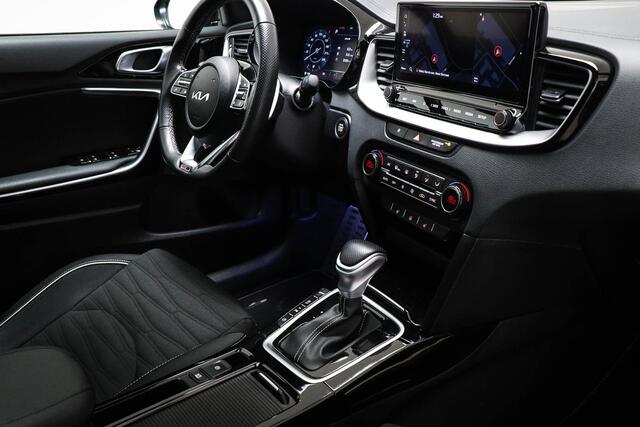 KIA Xceed 1.5 T-GDi GT-Line First Edition | PANORAMADAK | STUURVERWARMING | DAB | APPLE | CAMERA | TREKHAAK
