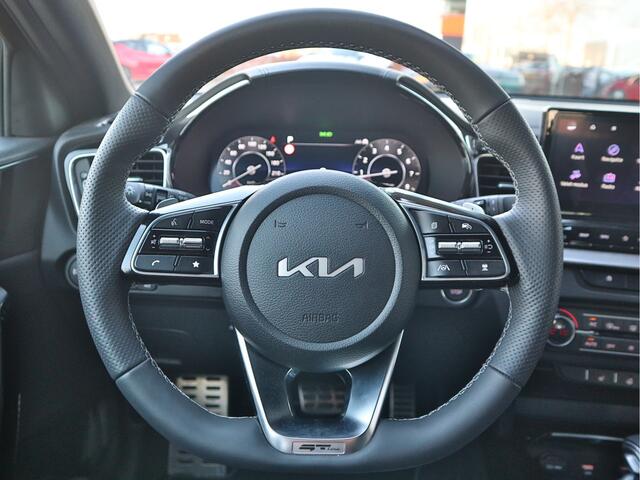 KIA Xceed 1.5 T-GDi GT-Line DCT7 Automaat Panoramadak | Stoelverwarming | 18 inch LMV | tot 10 jaar Garantie