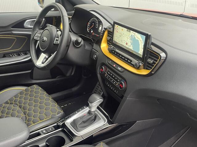KIA Xceed 1.5 T-GDI MHEV DynamicPlusLine Automaat Navigatie, Schuifdak, Climate Control, Adaptive Cruise Control, 18"Lm, Achteruitrijcamera