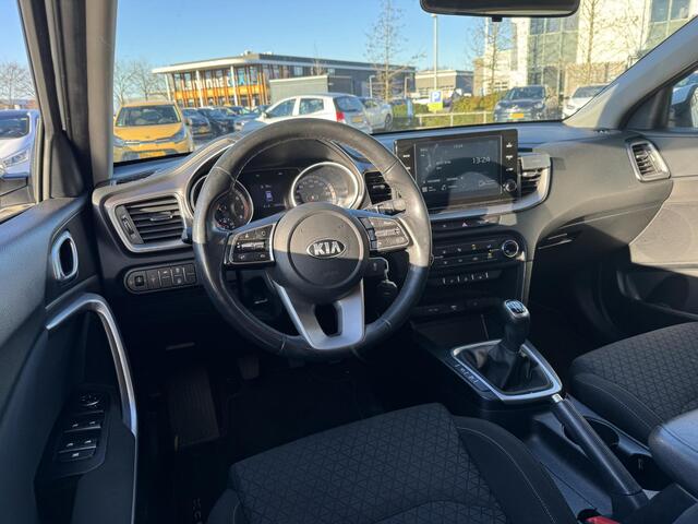 KIA Xceed 1.0 T-GDi ComfortLine Airco | Navi via AppleCarplay&AndroidAuto | Cruise| LM velgen | Stoel&Stuurverw.