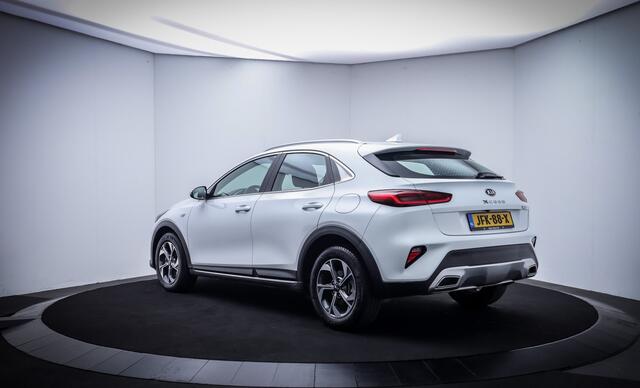 KIA Xceed 1.5 T-GDI DynamicLine FULL LED | CAMERA | CARPLAY | DAB | CLIMA | CRUISE