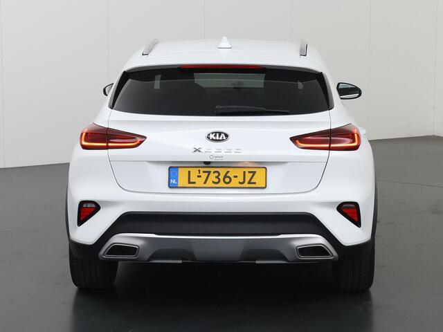 KIA Xceed 1.5 T-GDI MHEV DynamicPlusLine | Navigatiesysteem | Stoel/Stuurwielverwarming | Parkeercamera | Climate control | Apple/Android CarPlay