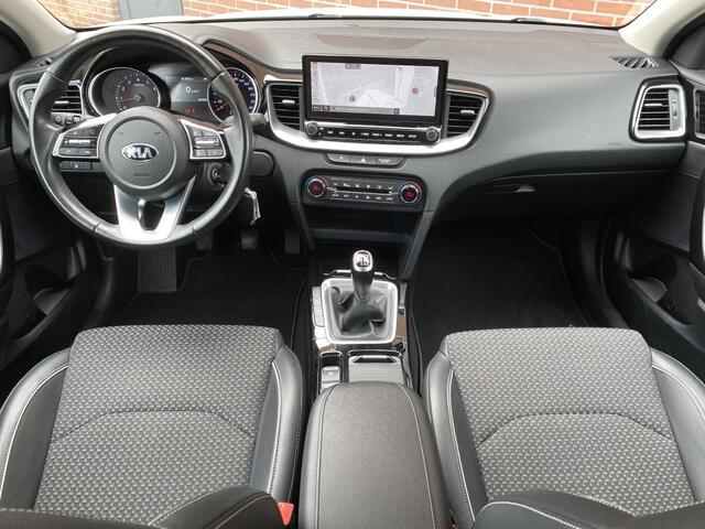 KIA Xceed 1.4 T-GDi DynamicLine NAV CRUISE CARPLAY CAMERA TREKH DAB LMV