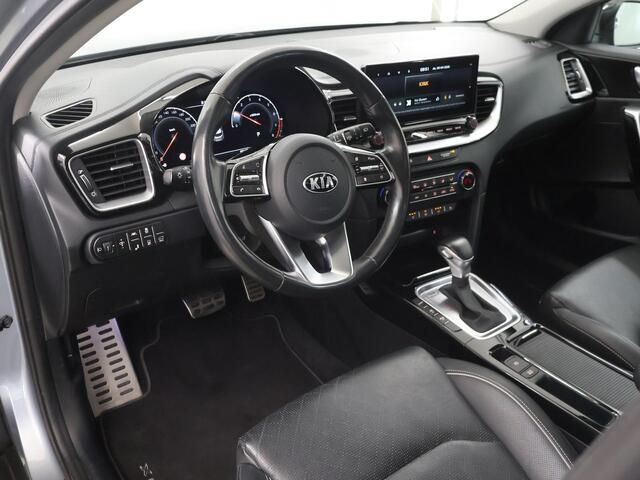 KIA Xceed 1.4 T-GDi ExecutiveLine | Panoramadak | Lederen Bekleding | JBL Audio | Dodehoekdetectie | Stoelventilatie | Elektrisch bedienbare bestuurdersstoel met geheugenfunctie