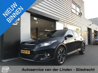 kia-xceed-1.0-black-edition-panoram