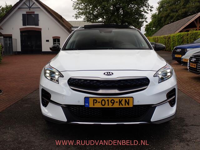 KIA Xceed 1.6 GDi PHEV STOELVENTILATIE / ACC / TREKHAAK / LEDER / SCHUIF-DAK / CARPLAY
