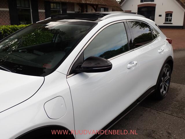 KIA Xceed 1.6 GDi PHEV STOELVENTILATIE / ACC / TREKHAAK / LEDER / SCHUIF-DAK / CARPLAY