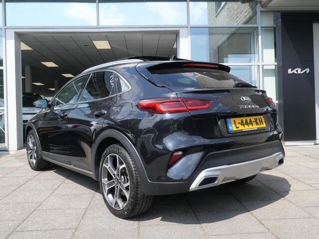 KIA Xceed 1.0 T-GDi DynamicPlusLine | Design Pack | Schuif-kanteldak | Cruise | Keyless | Navi | Carplay |