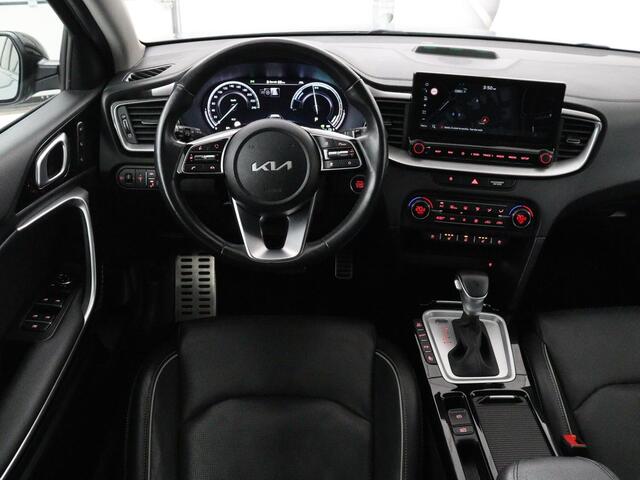 KIA Xceed 1.6 GDi PHEV ExecutiveLine | Panoramadak | Stoelventilatie | Leder | Adaptive cruise | Camera | Achterbankverwarming | Memory | Side Assist | Navigatie | Keyless | Full LED | Stoelverwarming | Plug In