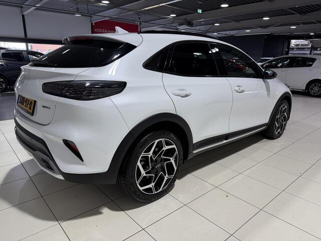 KIA Xceed GT-Line 1.5 T-GDI AUTOMAAT, Stoel en Stuur verwarming, Elektrisch verstelbare bestuurdersstoel met geheugenfunctie.