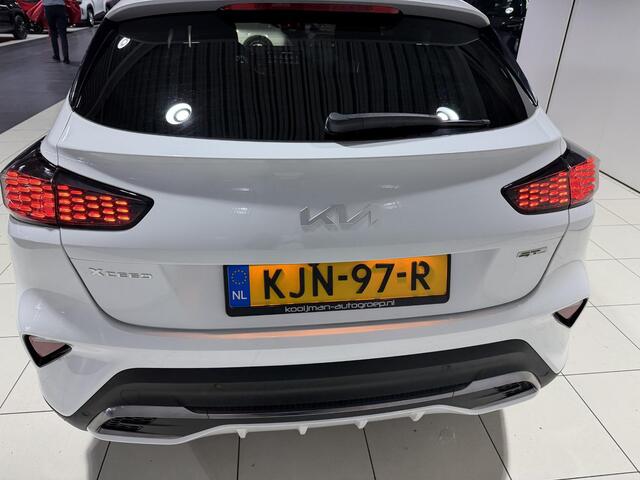 KIA Xceed GT-Line 1.5 T-GDI AUTOMAAT, Stoel en Stuur verwarming, Elektrisch verstelbare bestuurdersstoel met geheugenfunctie.