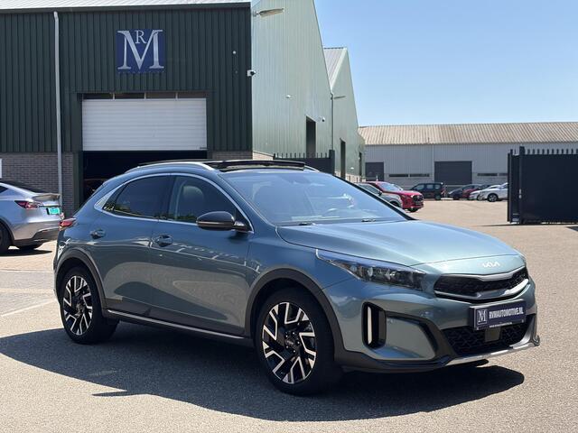 KIA Xceed 1.6 GDi PHEV ExecutiveLine VAN: 25.900,- VOOR: 23.877,- UW WKVOORDEEL: 2.023,- | KIA GARANTIE T/M 2030 DEALER ONDERHOUDEN| FULL OPTION| MEM. STOEL| PANO| STOEL VENTILATIE | ELEKTRISCHE ACHTERKLEP| ACHTERBANK VERWARMD|