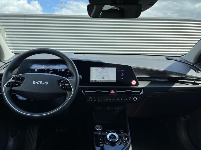 KIA e-Niro EV Edition Advanced 64.8 kWh 204 PK AUTOMAAT NAVIGATIE | LED. VERSTELBARE STOELEN | LEDER