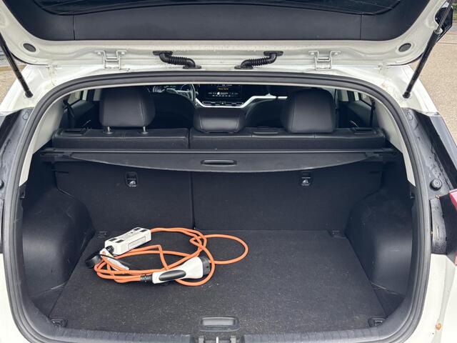 KIA e-Niro Edition 64 kWh SOH 100% | recent onderhoud bij Kia gehad | Rijklaar + 12 mnd BOVAG garantie |
