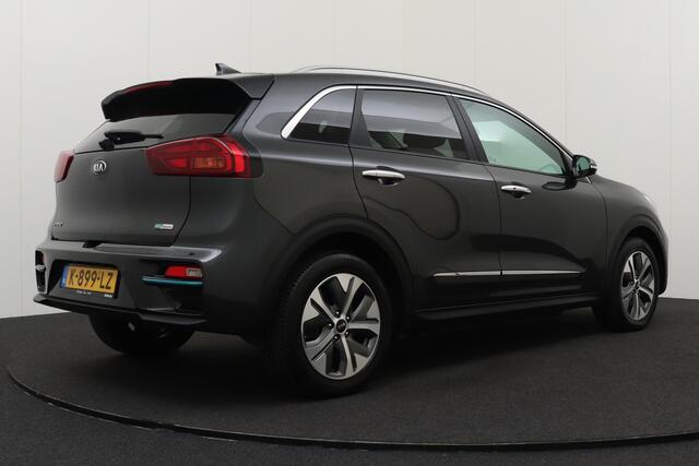 KIA e-Niro DynamicPlusLine 64 kWh 3-Fase Half-Leder JBL-Sound Stuur+Stoelverw.