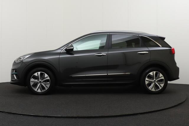 KIA e-Niro DynamicPlusLine 64 kWh 3-Fase Half-Leder JBL-Sound Stuur+Stoelverw.