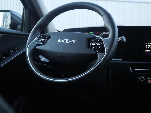 KIA e-Niro EV DynamicPlusLine 64.8 kWh Stoel stuur verwarming l Schuifkantel dak l Lederen bekleding