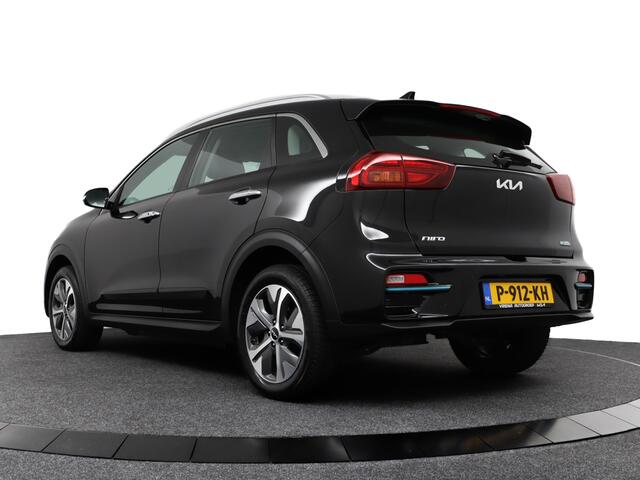 KIA e-Niro DynamicLine 64 kWh - SOH 97,2% - Apple CarPlay/Android Auto - Achteruitrijcamera - Adaptieve Cruise Control - Navigatie - Climate Control - Fabrieksgarantie tot 04-2029