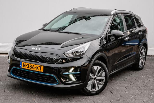 KIA e-Niro DynamicPlusLine 64 kWh Half lederen int./ Stuur + stoelverwarming/ Camera/ Adapt. cruise/ Carplay