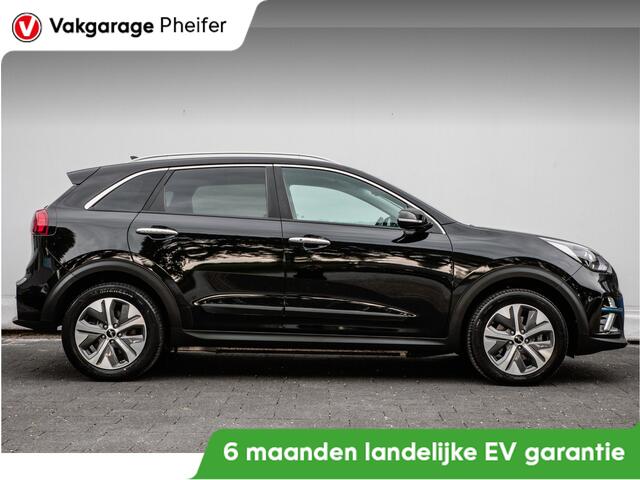 KIA e-Niro DynamicPlusLine 64 kWh Half lederen int./ Stuur + stoelverwarming/ Camera/ Adapt. cruise/ Carplay