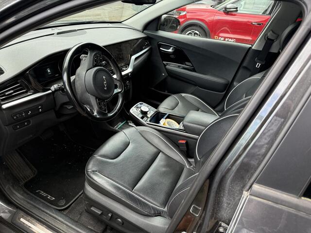 KIA e-Niro ExecutiveLine 64 kWh Navi/Camera/Open Dak/Lederen bekleding/GEEN AFLEVERKOSTEN